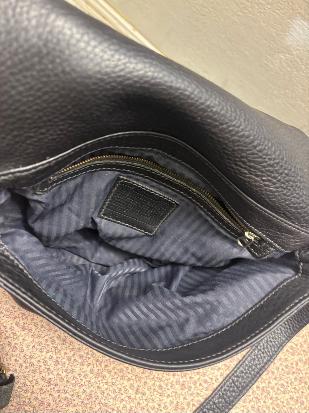 Coach Black Leather Messenger Bag for Men - Picture 8 of 10